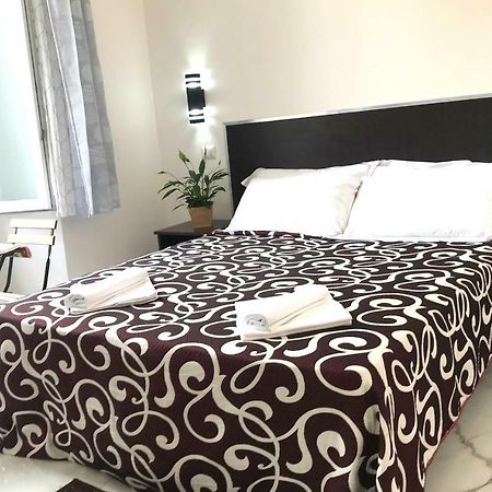 Serena House โรม ภายนอก รูปภาพ